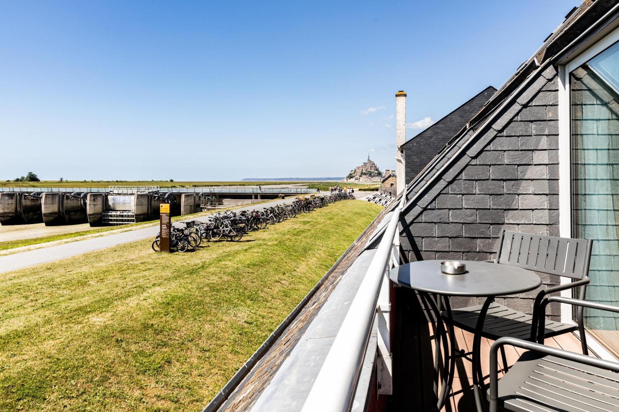Hotel De La Digue Mont-Saint-Michel Exterior photo